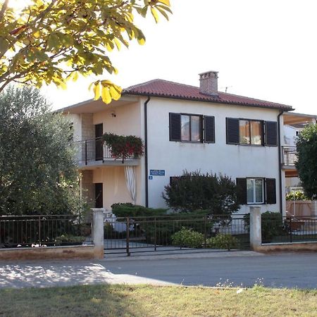 Apartments With A Parking Space Umag - 7057 外观 照片